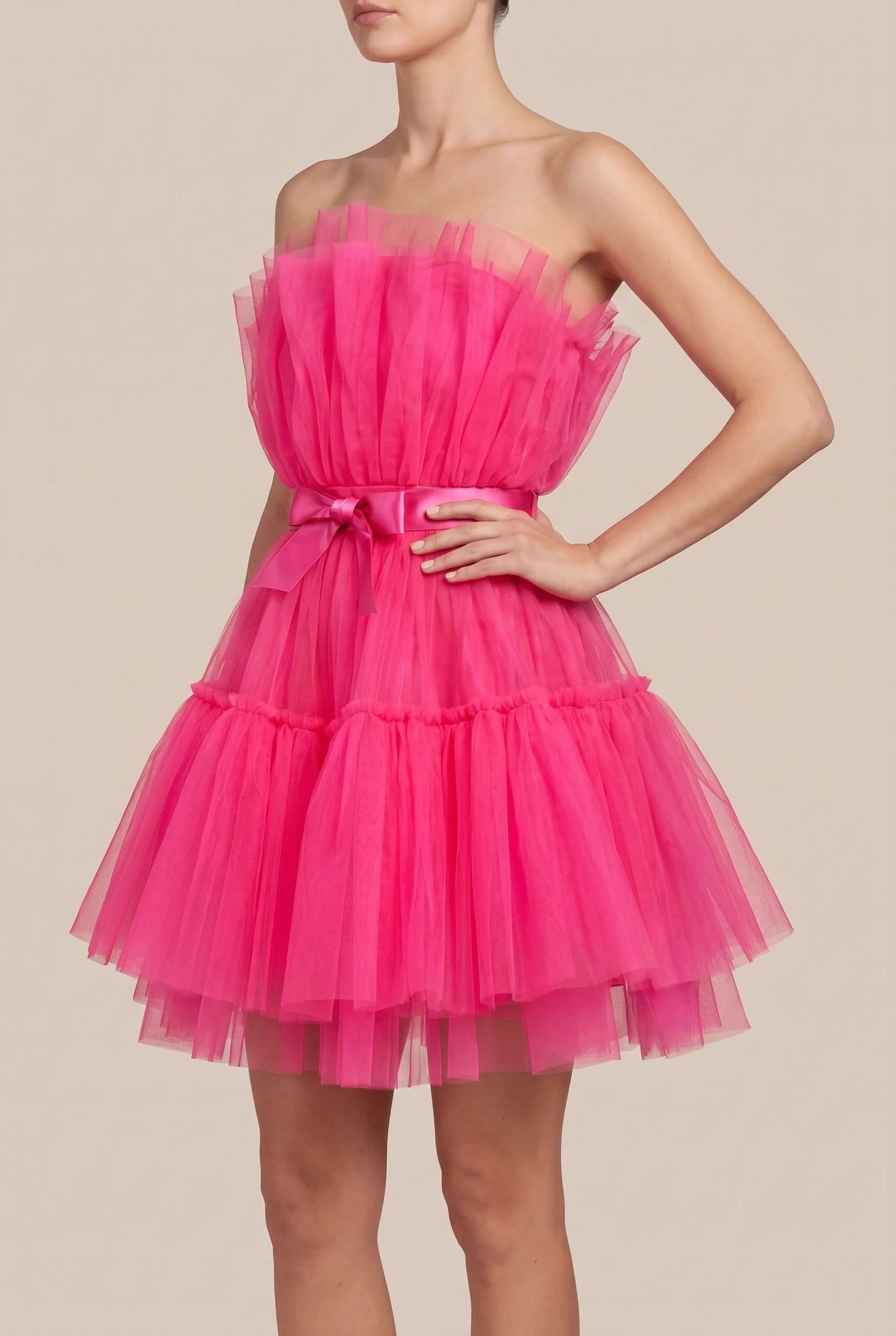 Ruffla | Trägerloses Gestuftes Minikleid