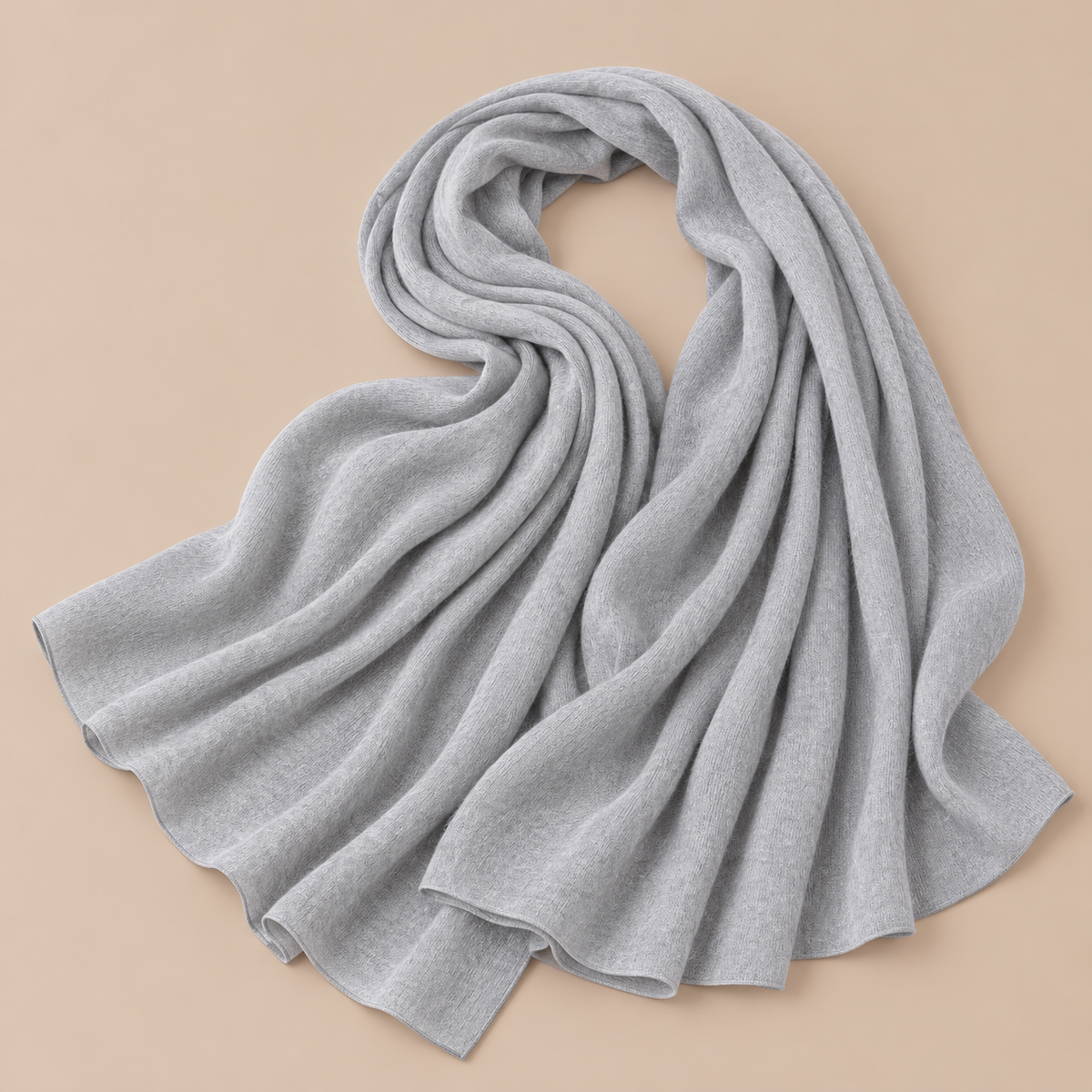 Seralyn | Wollschal Beige mit minimalistischem Design