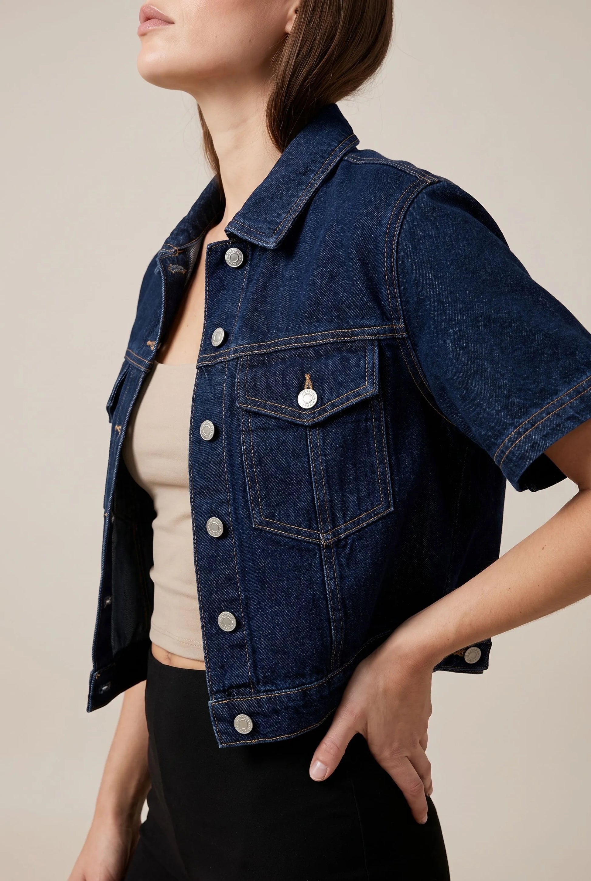 Shortis | Kurzärmelige Sommerjacke Mit Knopfleiste