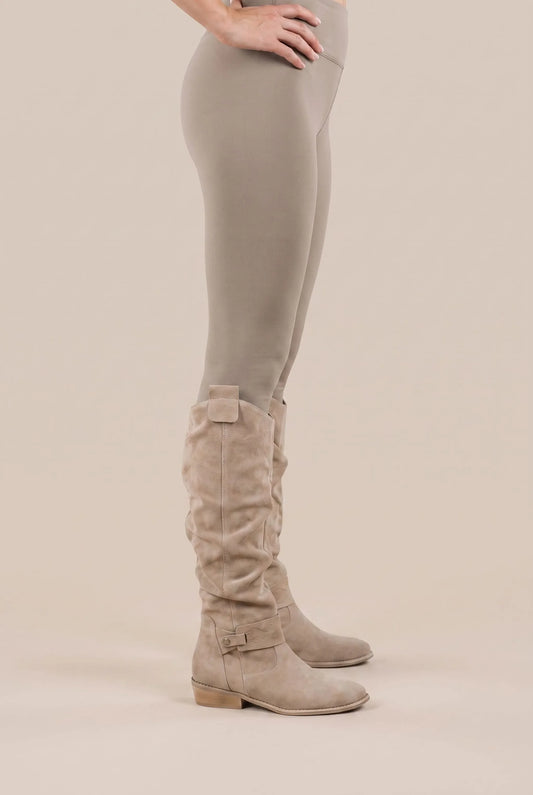 SlouchGait | Flache Damenstiefel Mit Raffung