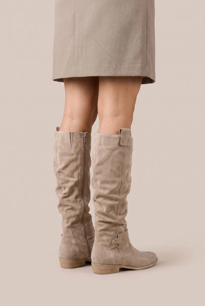 SlouchGait | Flache Damenstiefel Mit Raffung