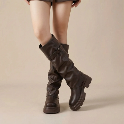 SlouchStep | Klobige Damenstiefel Im Slouch-Design