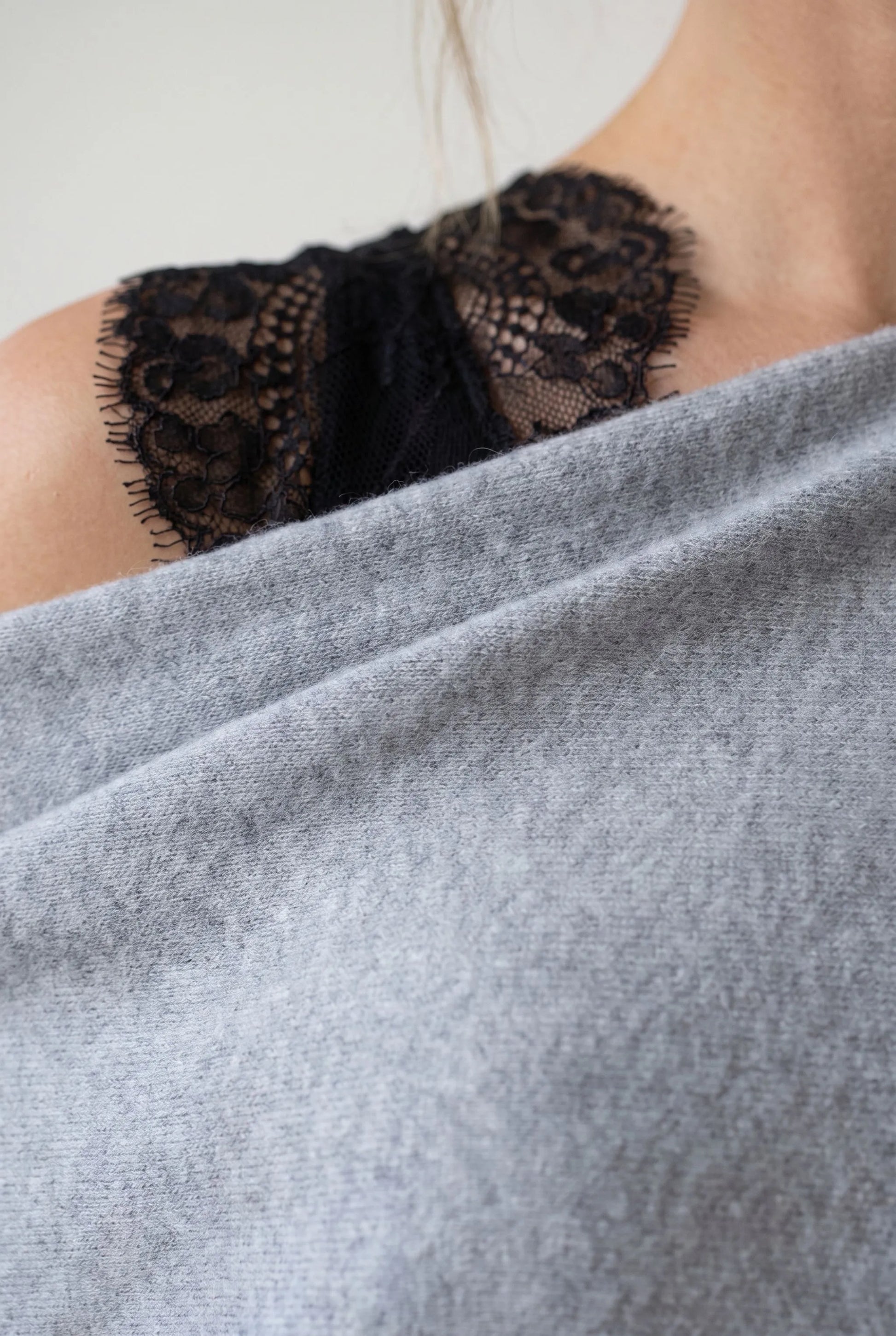Slouchy | Lockere Schulterfreie Tunika