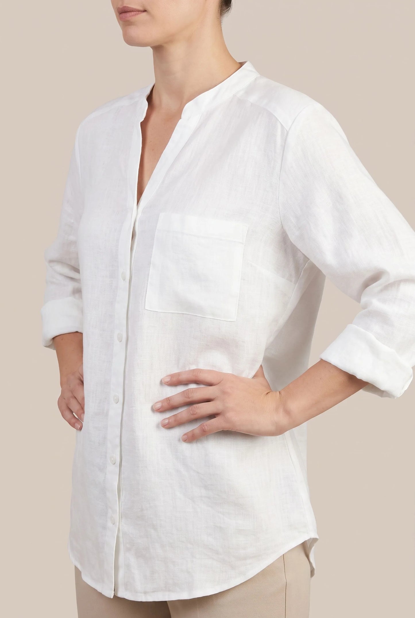 Solaris | Minimalistische Damenbluse Mit Lockerer Passform