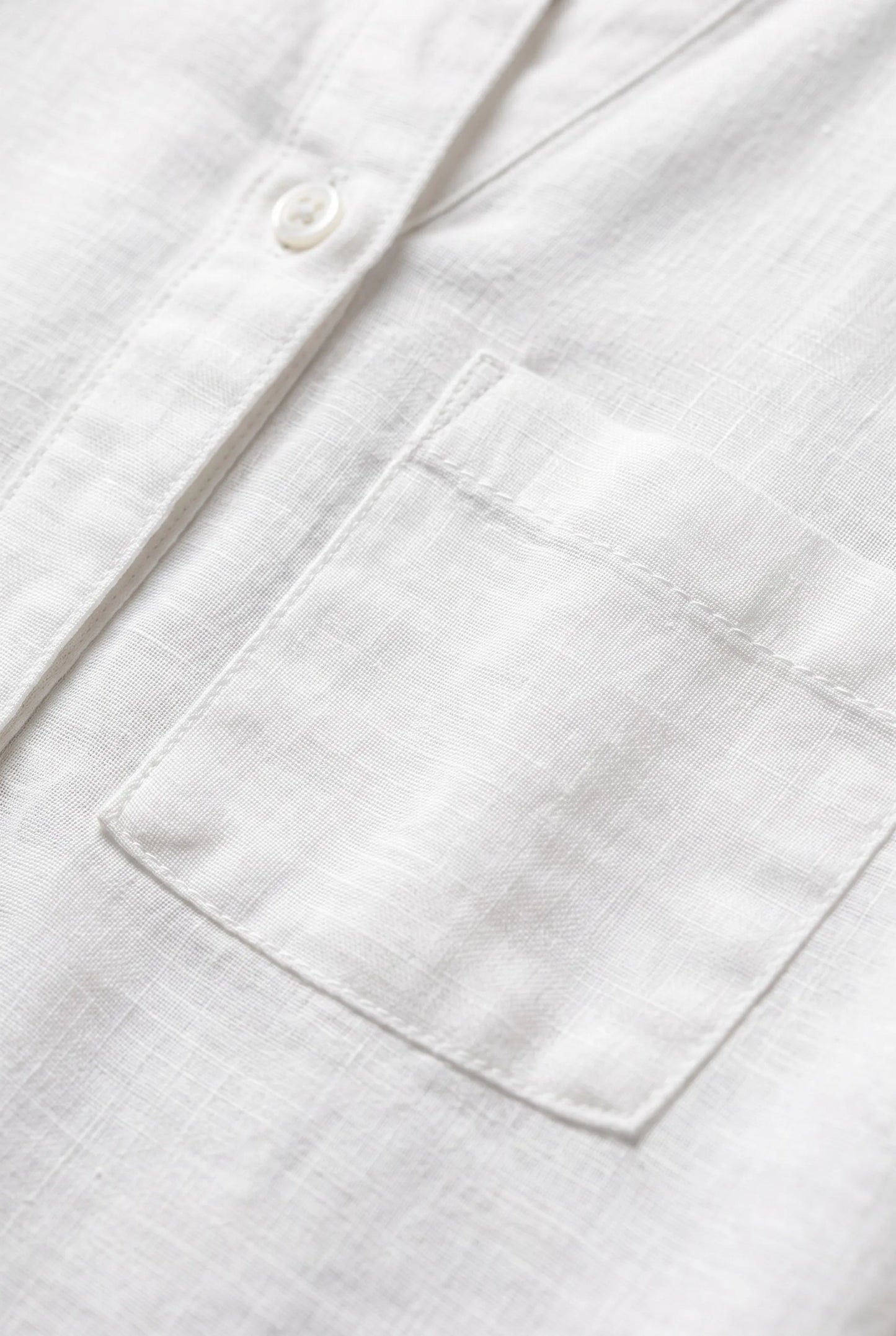 Solaris | Minimalistische Damenbluse Mit Lockerer Passform