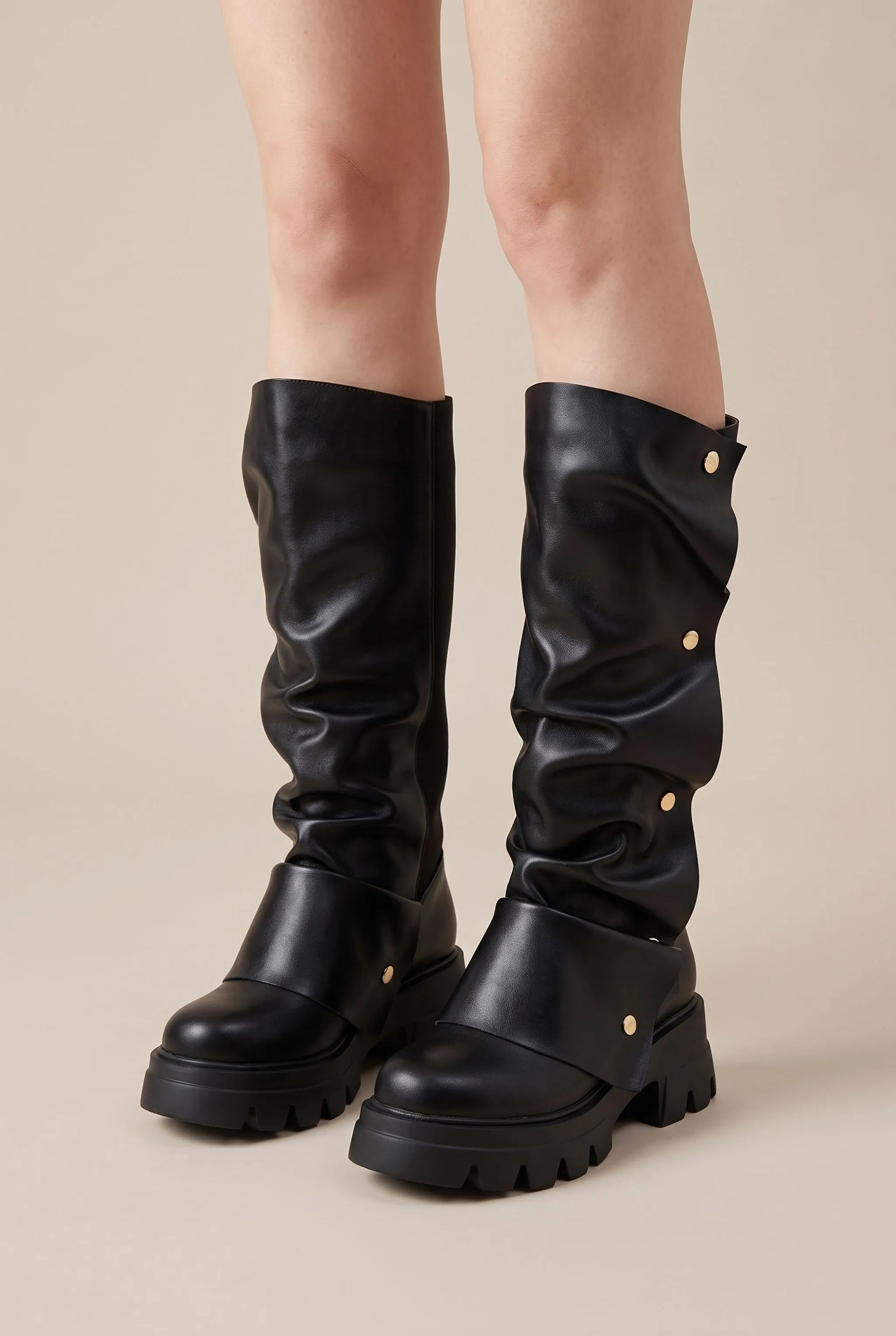 Stompia | Geraffte Hohe Damenstiefel Mit Plateausohle