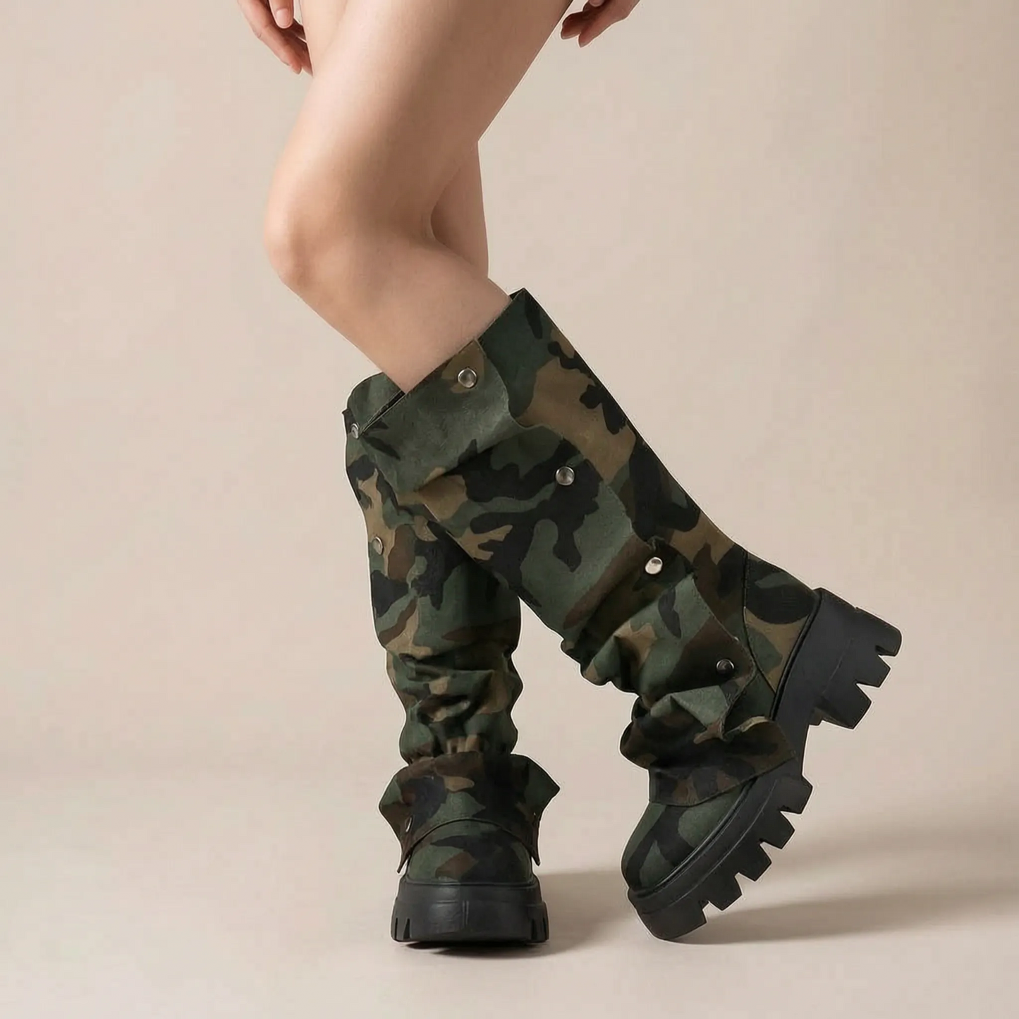 Stompia | Geraffte Hohe Damenstiefel Mit Plateausohle