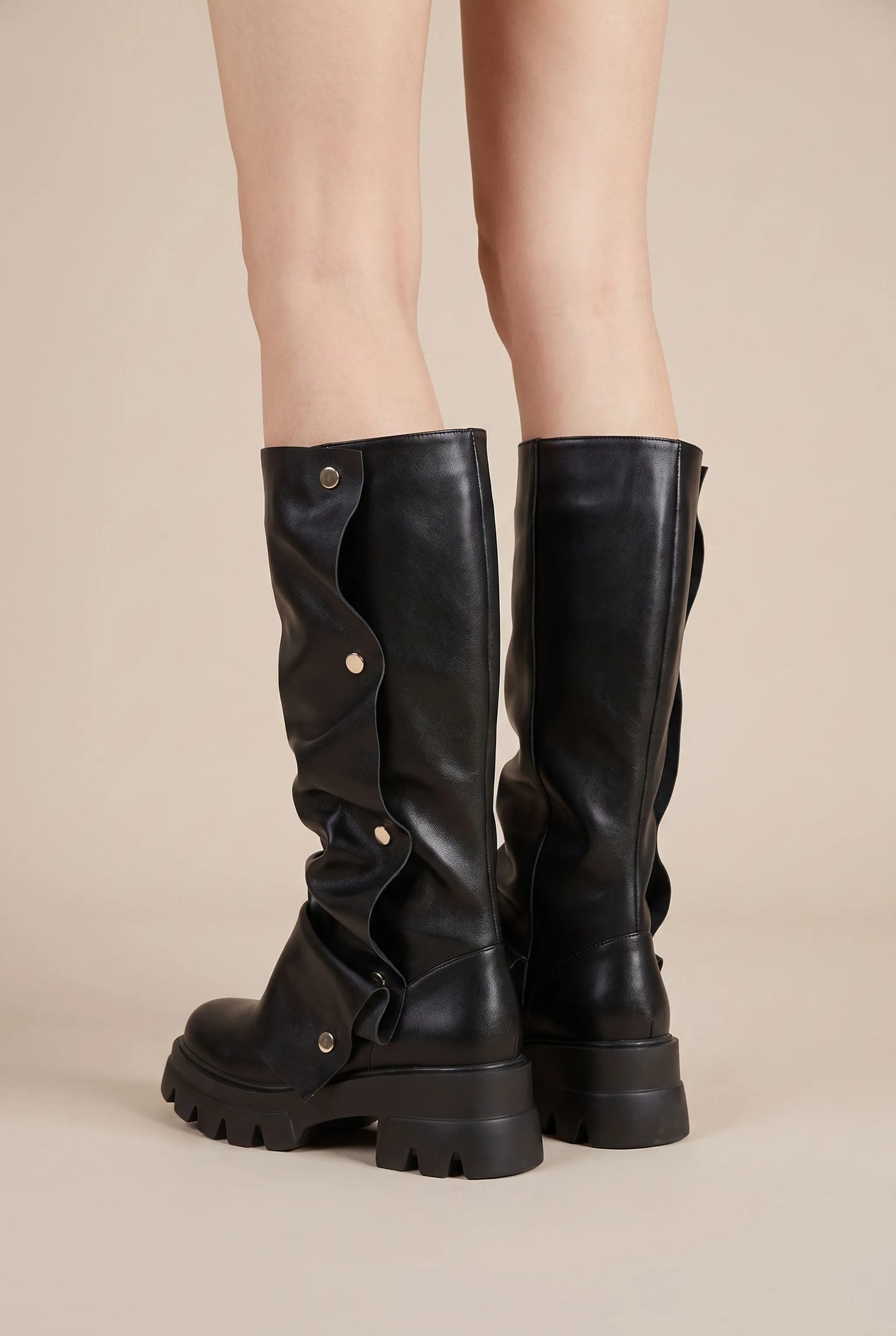 Stompia | Geraffte Hohe Damenstiefel Mit Plateausohle