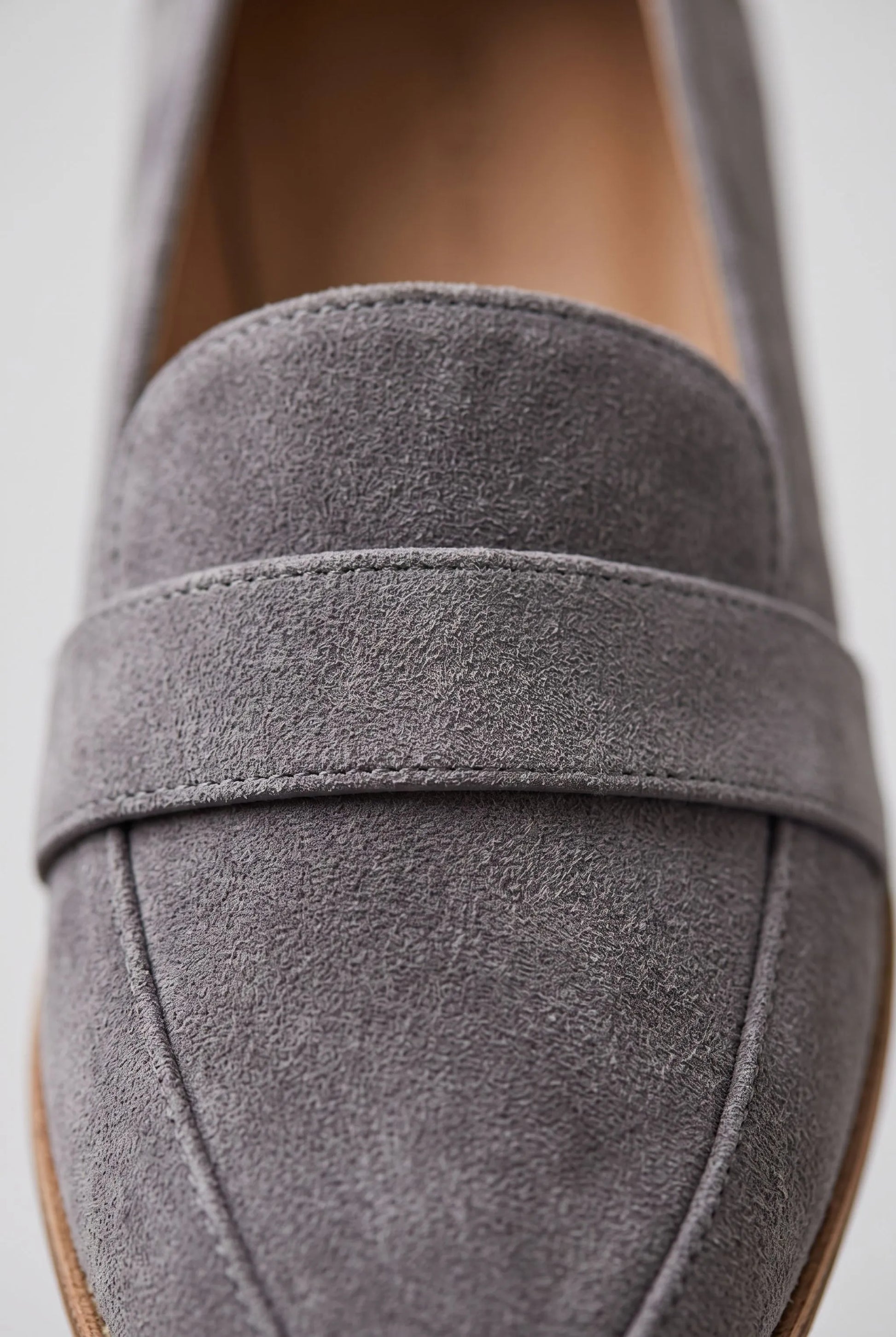 Stridea | Spitze Slip-On-Loafer