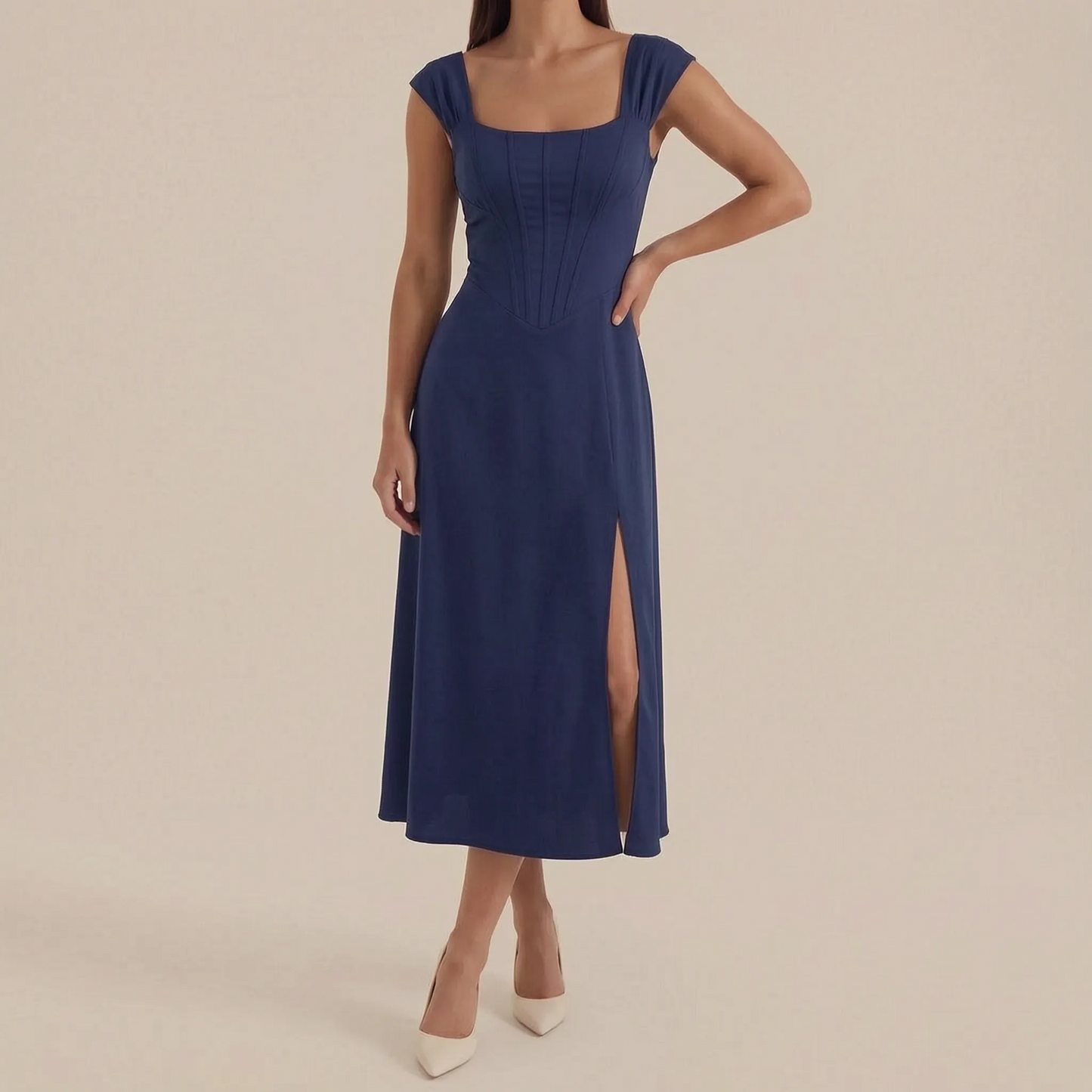Sumira | Florales Midi-Kleid In A-Linie