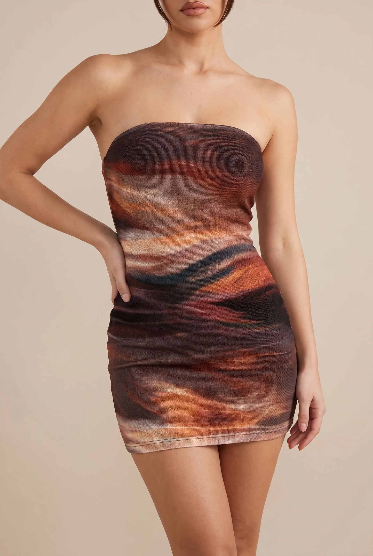 SummerNight | Trägerloses Kleid Mit Farbverlauf