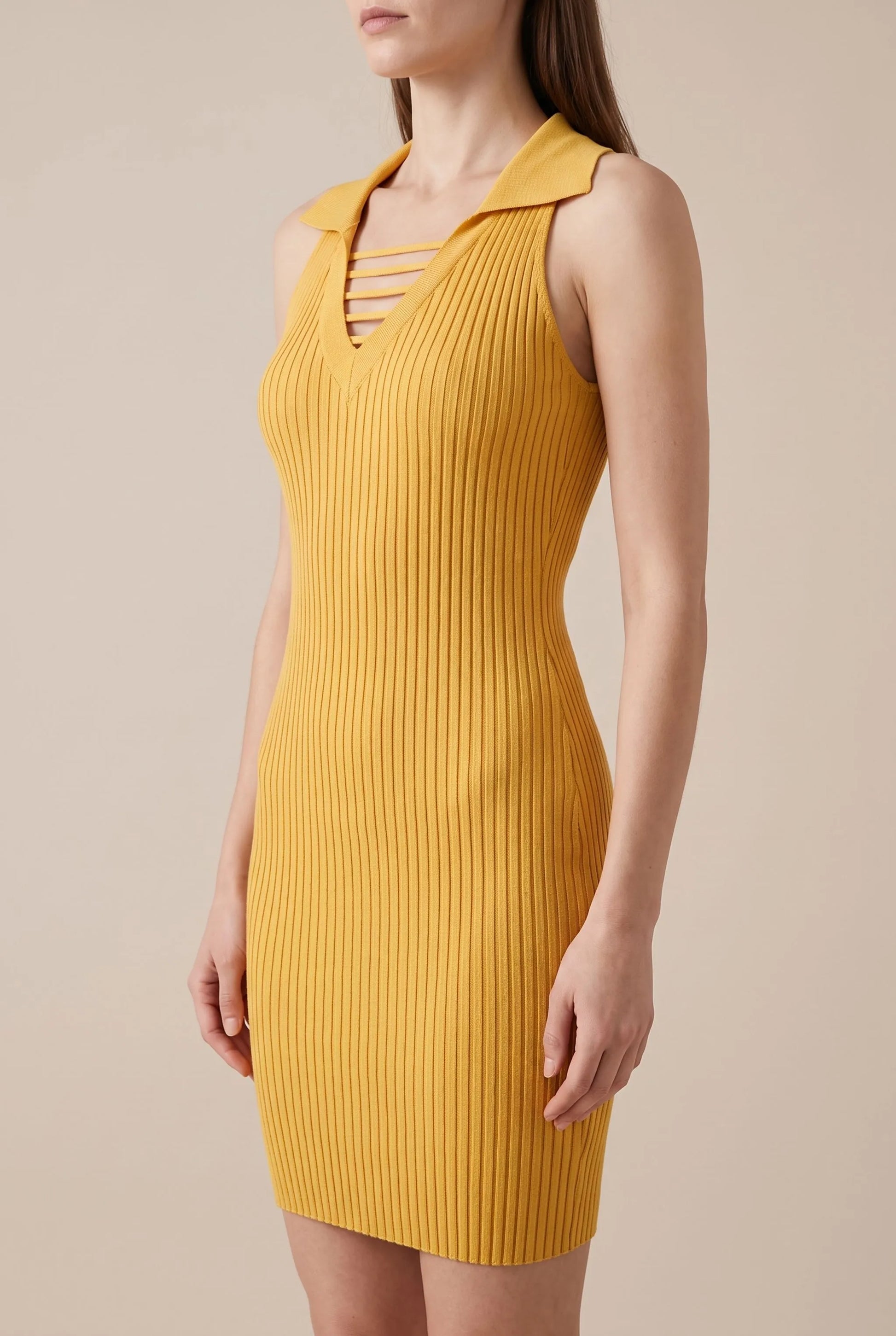 SunShape | Kurzes Figurbetontes Strickkleid