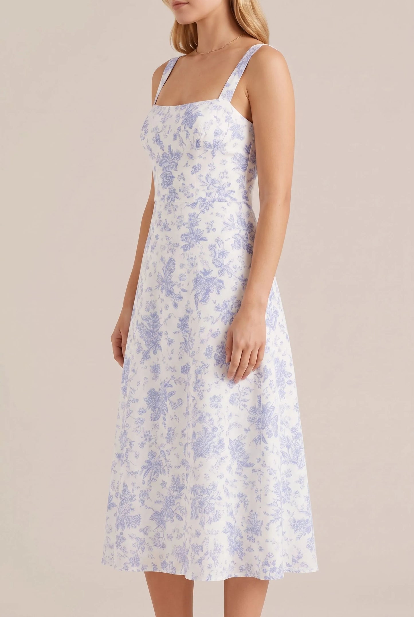 Sunvail | Sommerliches Trägerkleid Mit Blumenmuster
