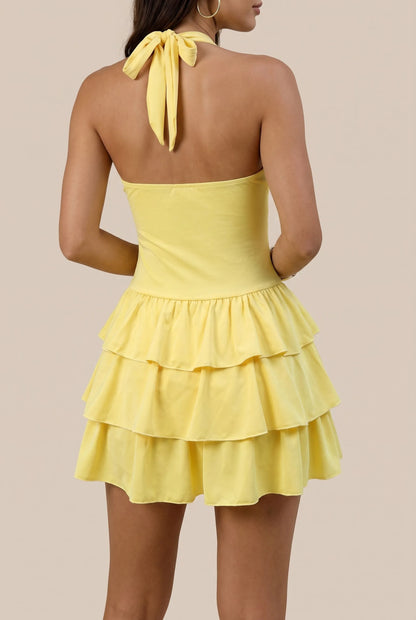 Sunvibe | Rückenfreies Gelbes Sommerkleid Mit Stufenrock