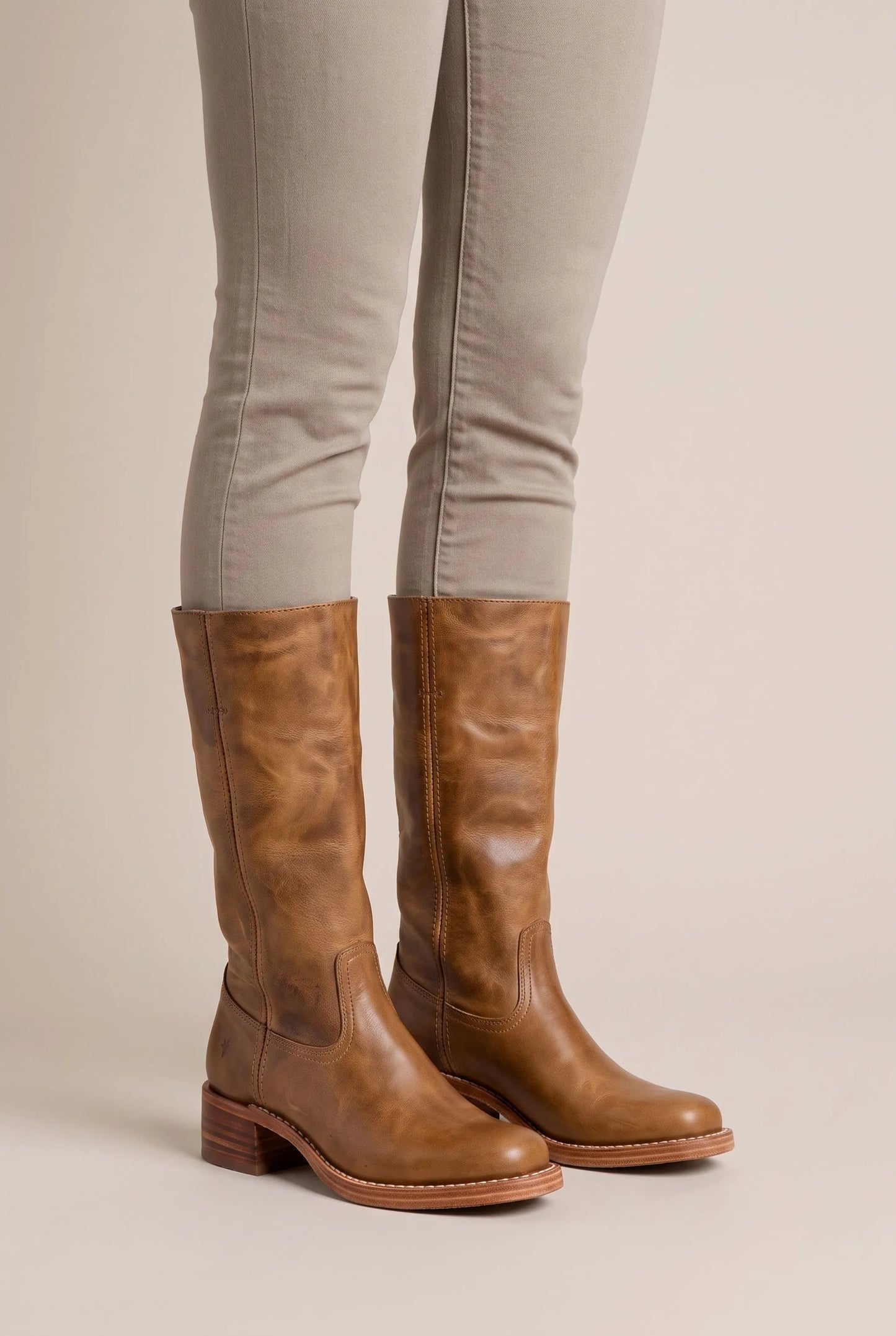 Tredova | Klassische Wadenhohe Damenstiefel