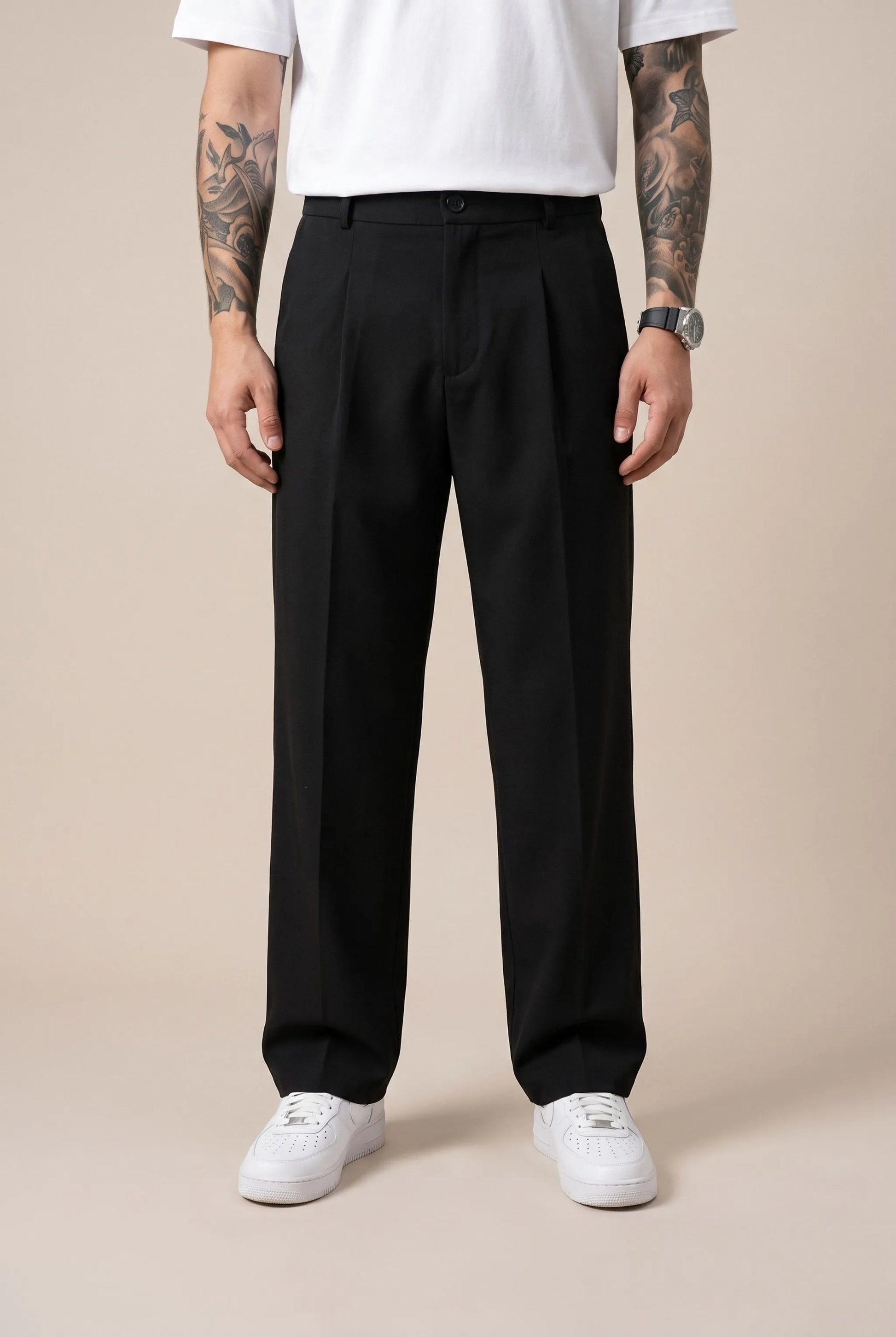 UrbanoPant | Moderne Weite Stoffhose