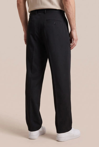 UrbanoPant | Moderne Weite Stoffhose