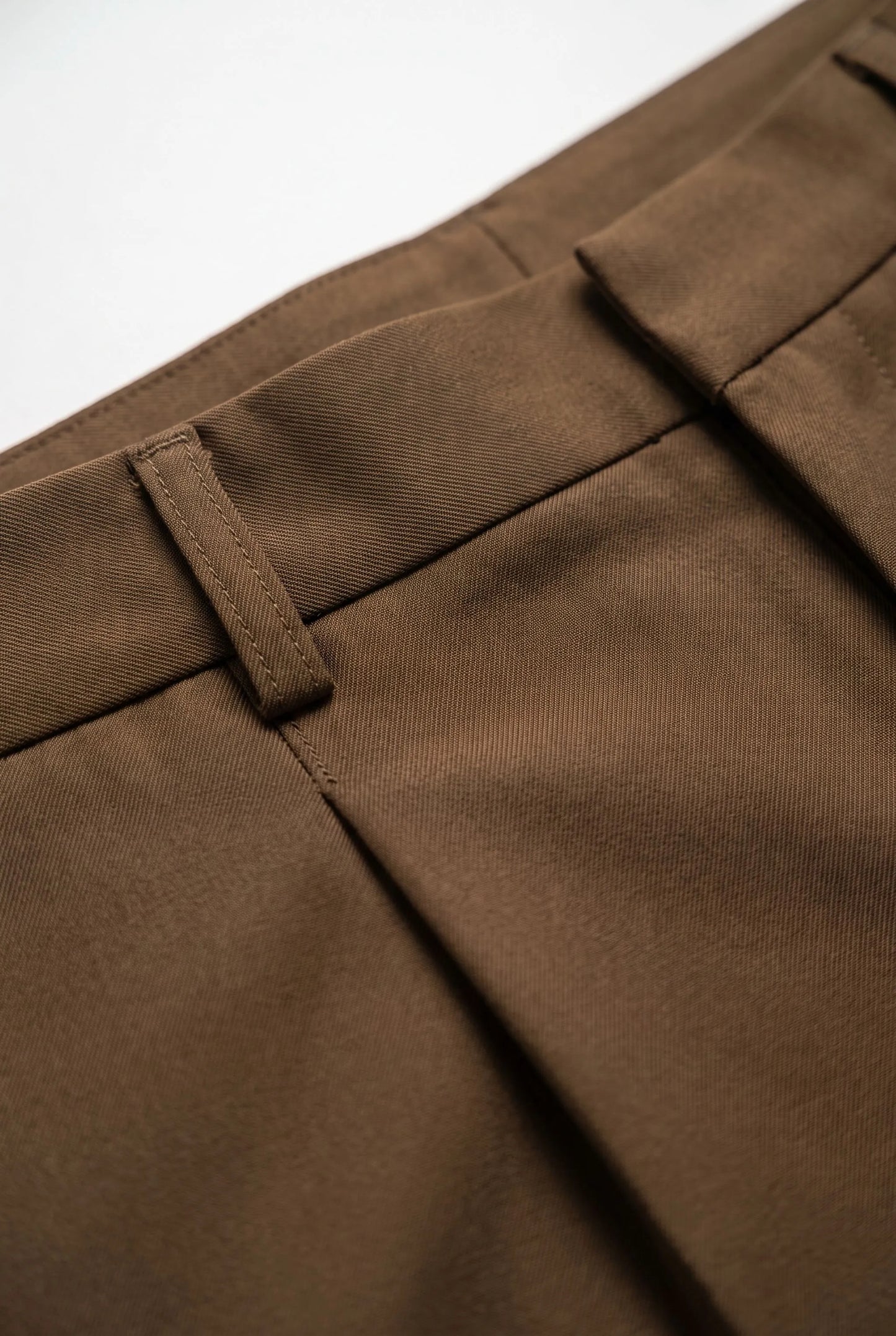UrbanoPant | Moderne Weite Stoffhose