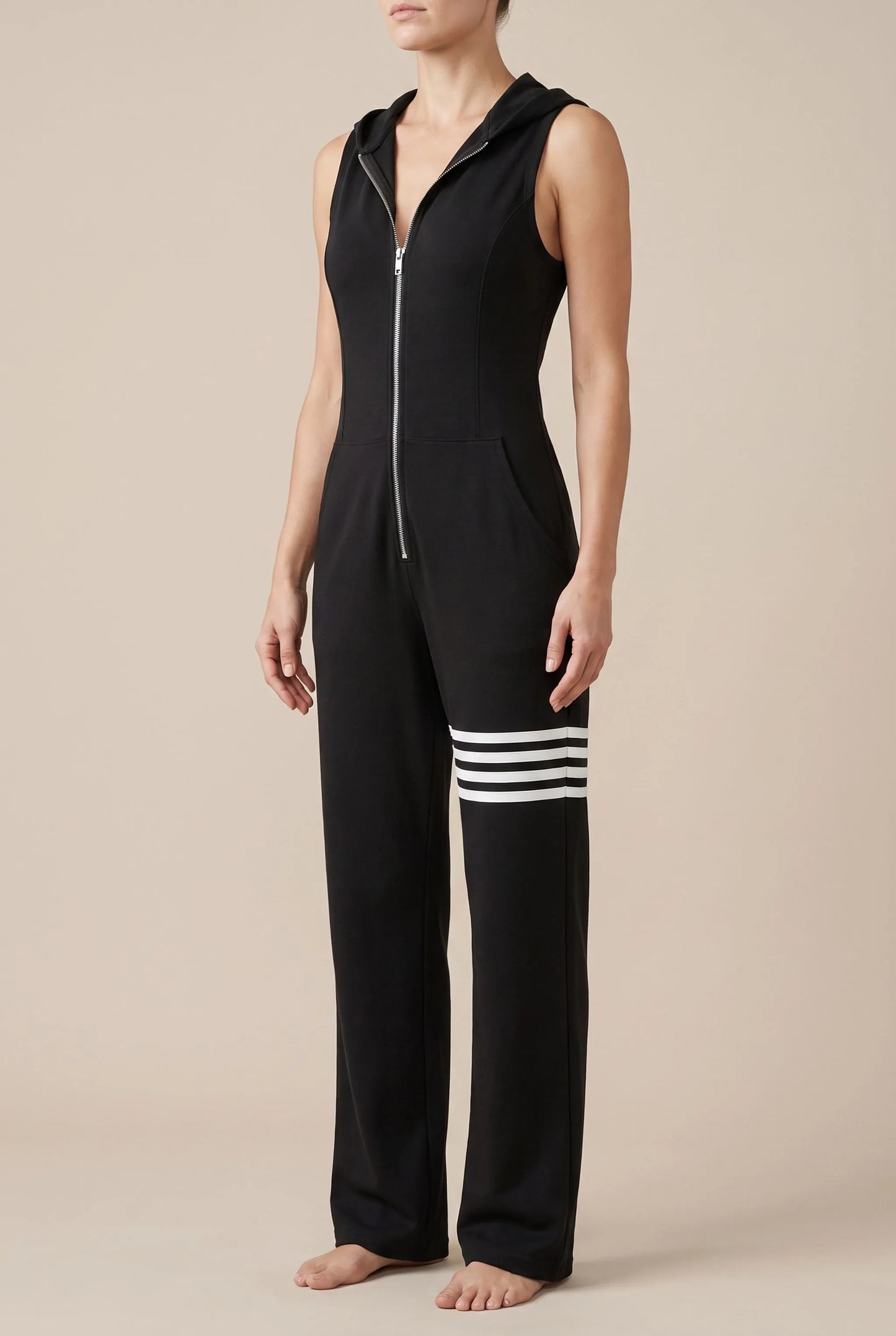 Valura | Ärmelloser Sport Jumpsuit Im Retro-Stil
