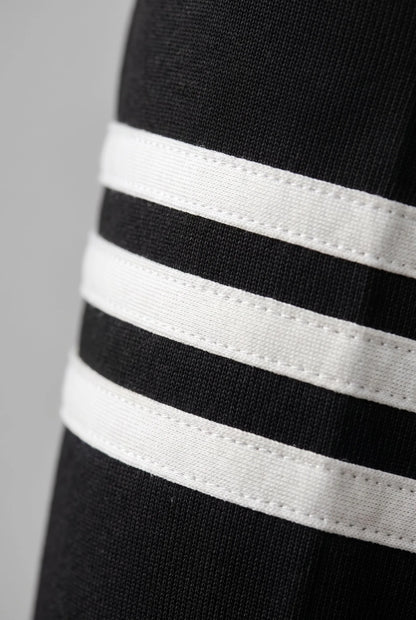 Valura | Ärmelloser Sport Jumpsuit Im Retro-Stil