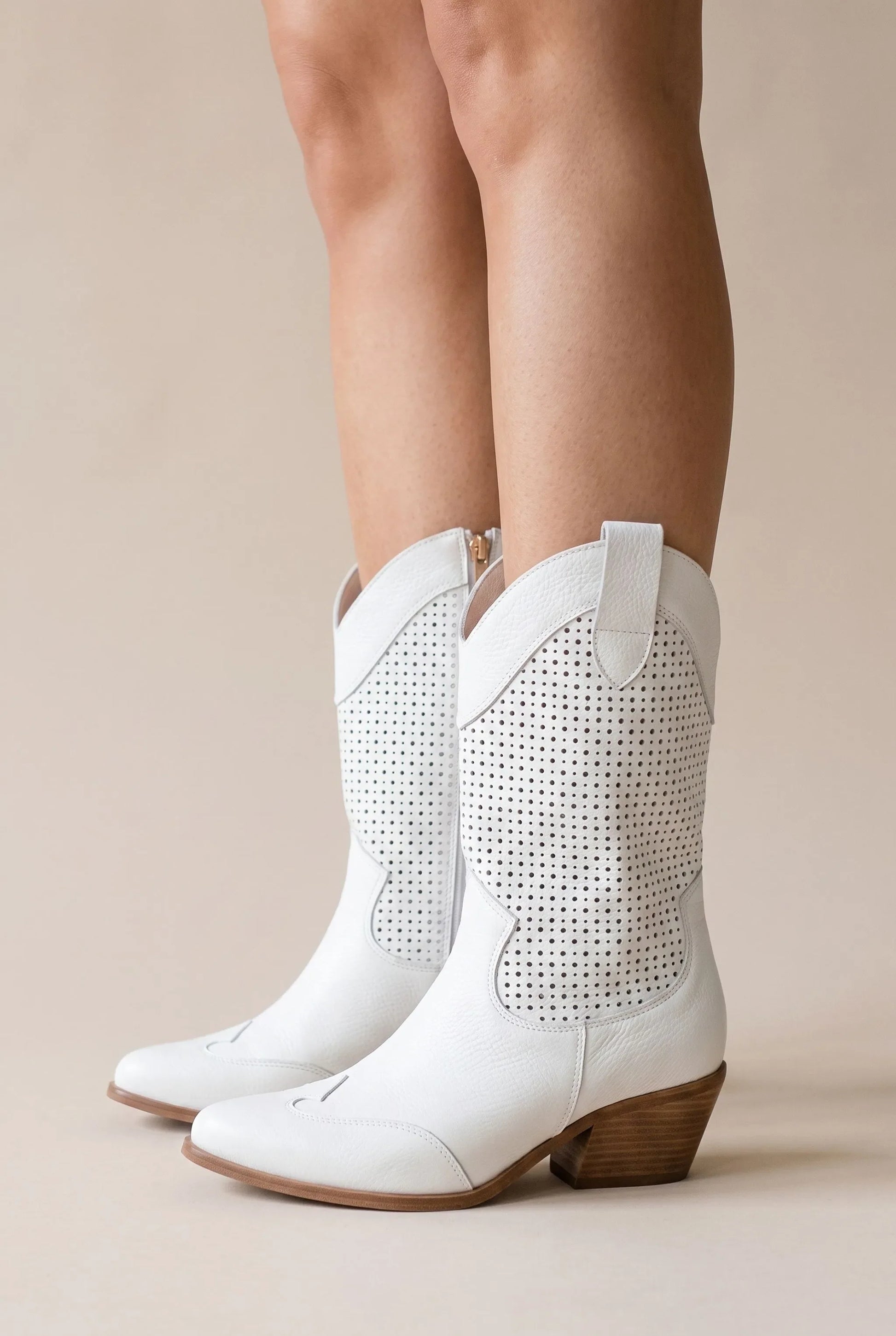 Ventora | Weiße Perforierte Cowboystiefel
