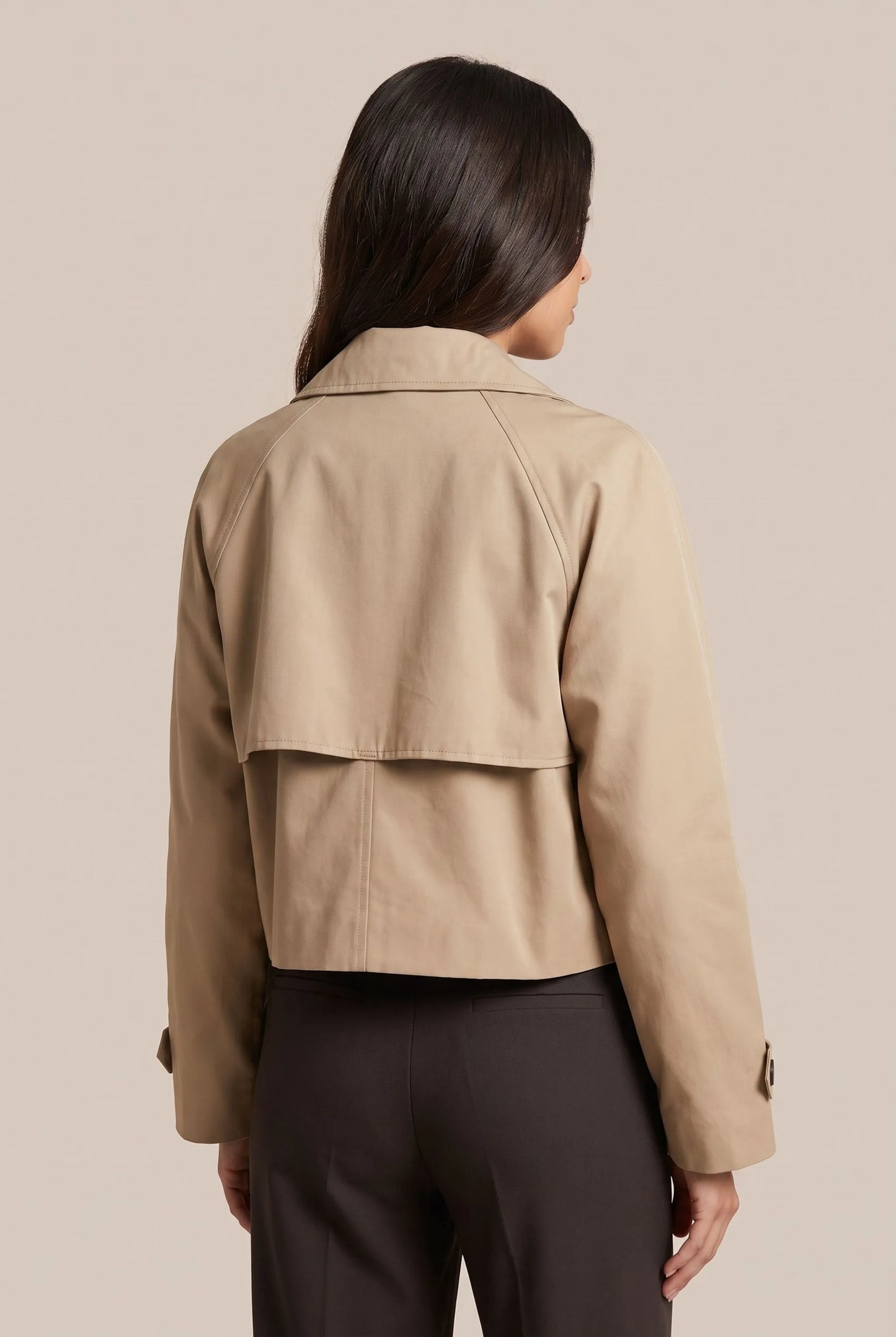 VintaCoat | Kurzer Doppelreihiger Trenchcoat