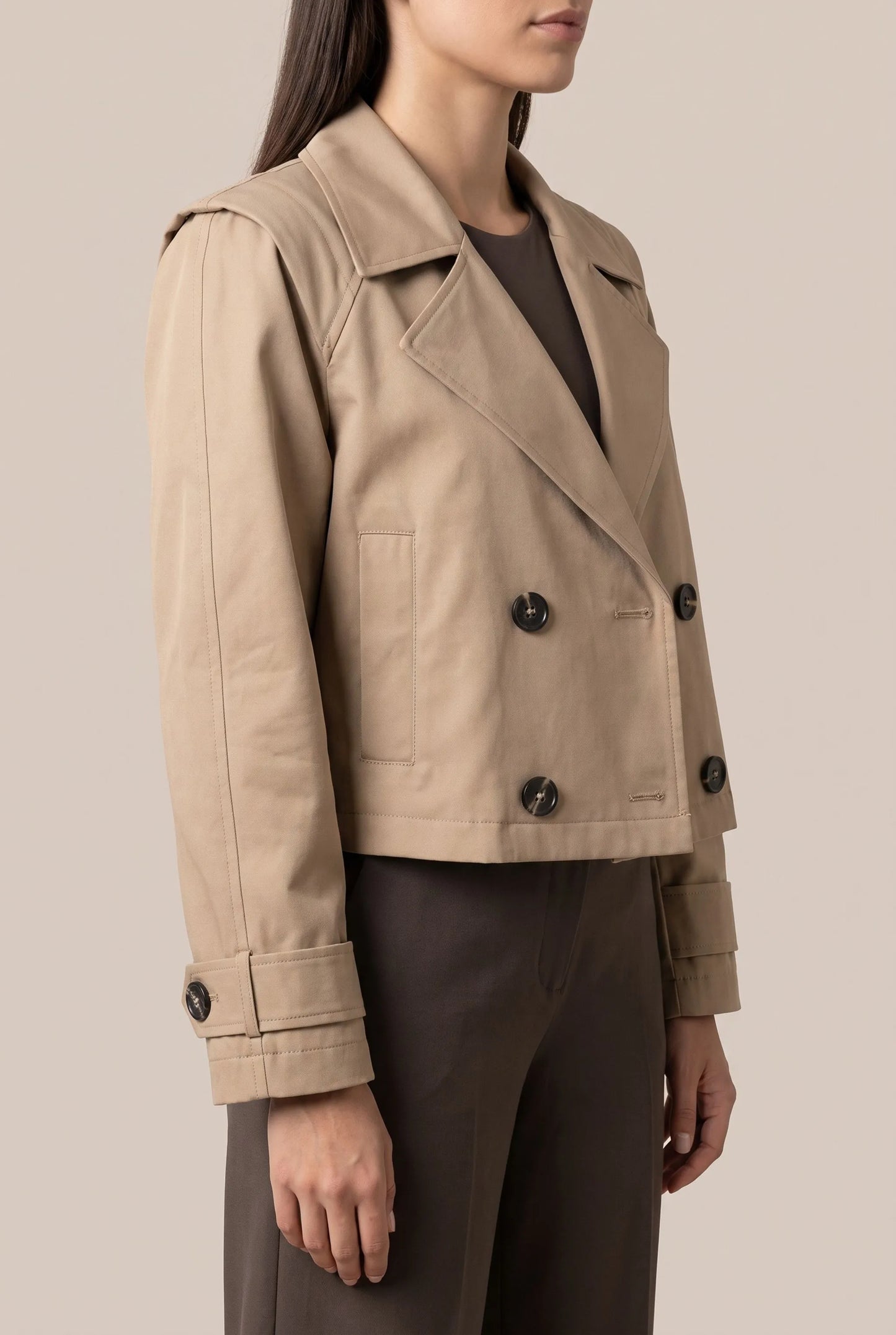 VintaCoat | Kurzer Doppelreihiger Trenchcoat