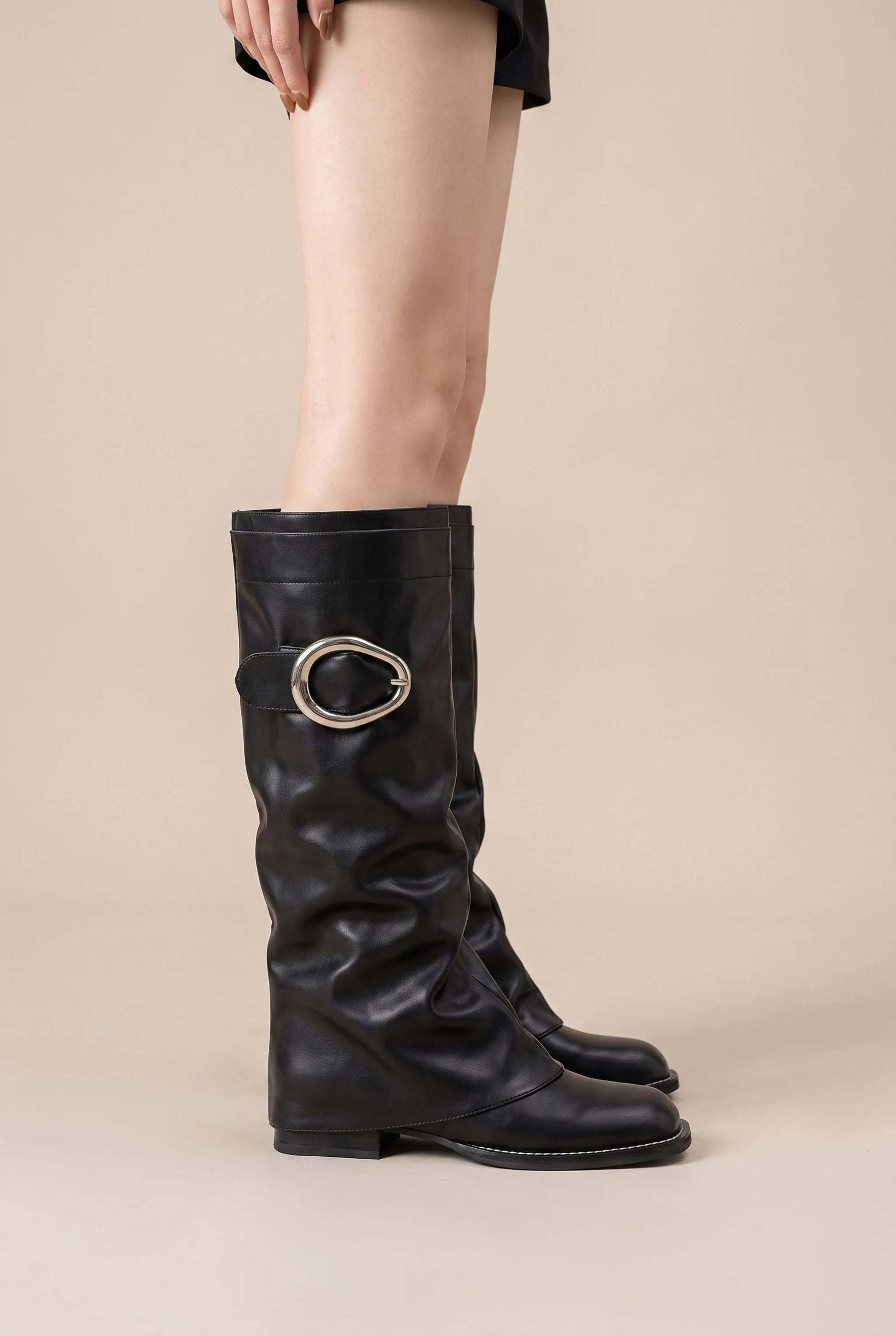 Vionet | Lässige Kniestiefel Mit Breitem Absatz