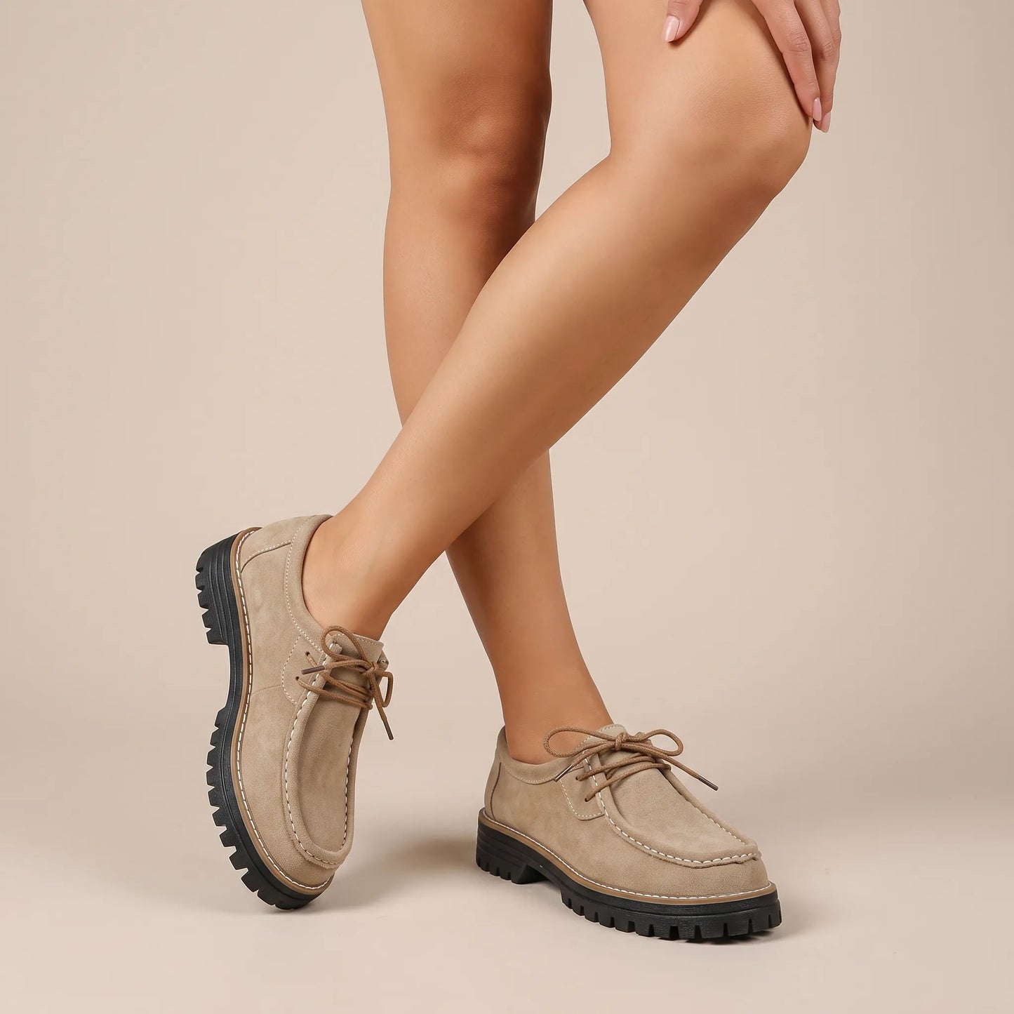 Walkora | Flache Schnürschuhe Für Damen Mit Profilsohle