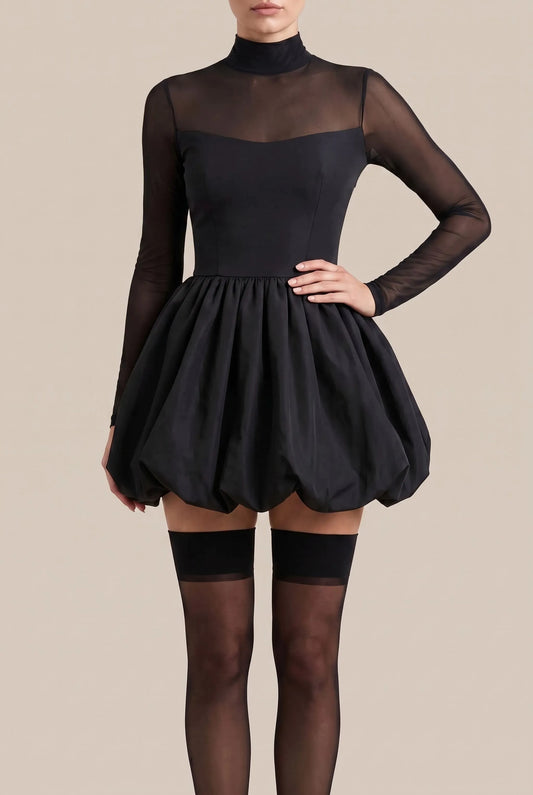 Zendira | Kurzes Schwarzes Kleid Mit Langen Ärmeln