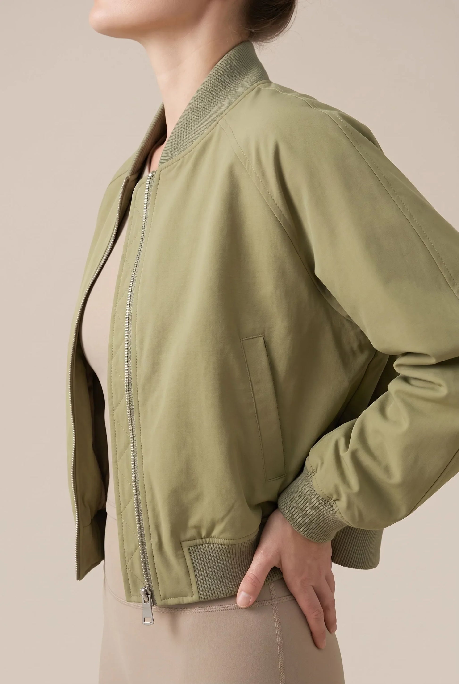 Zenth | Kurze Lockere Damen Bomberjacke