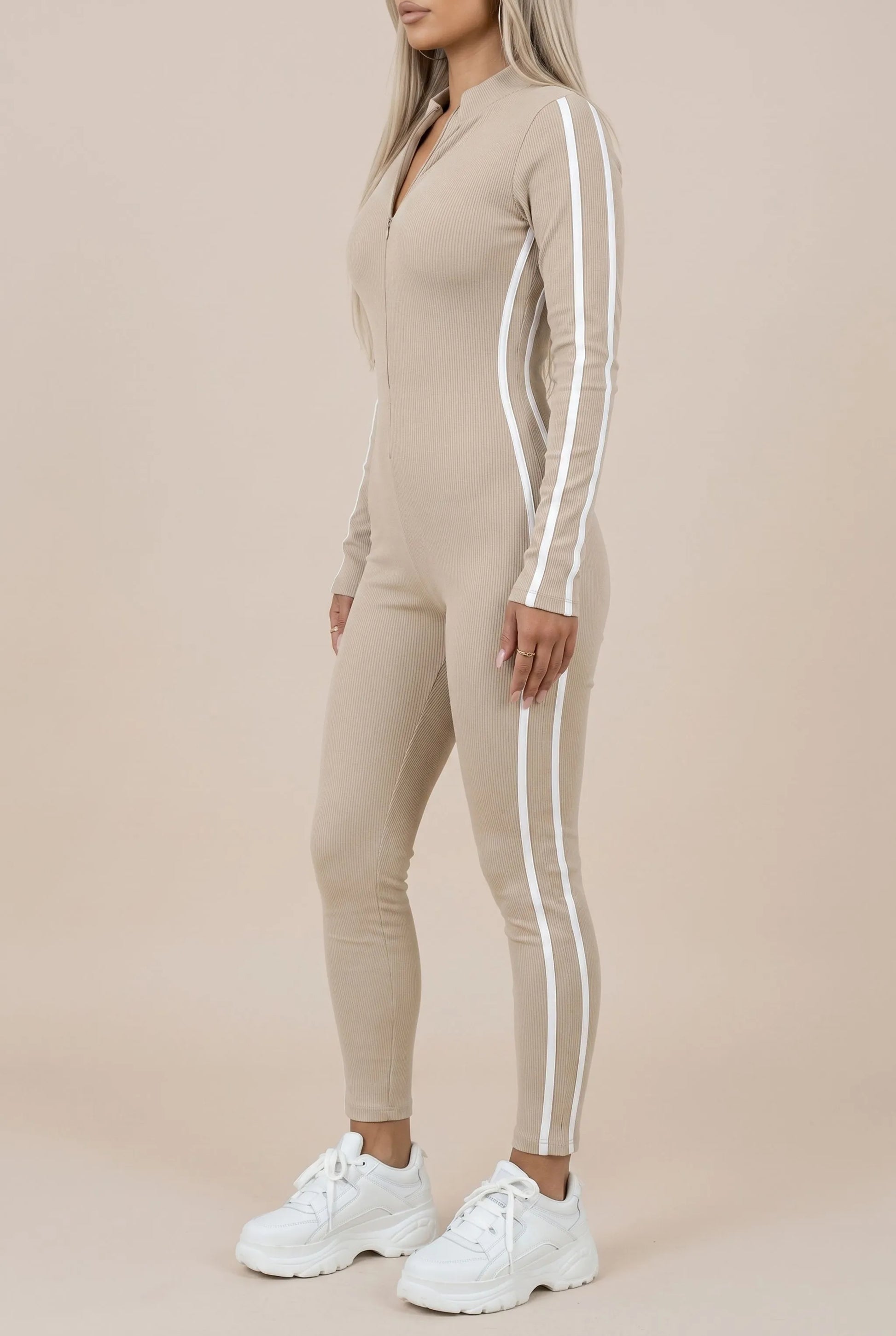 Zipline | Figurbetonter Gerippter Jumpsuit