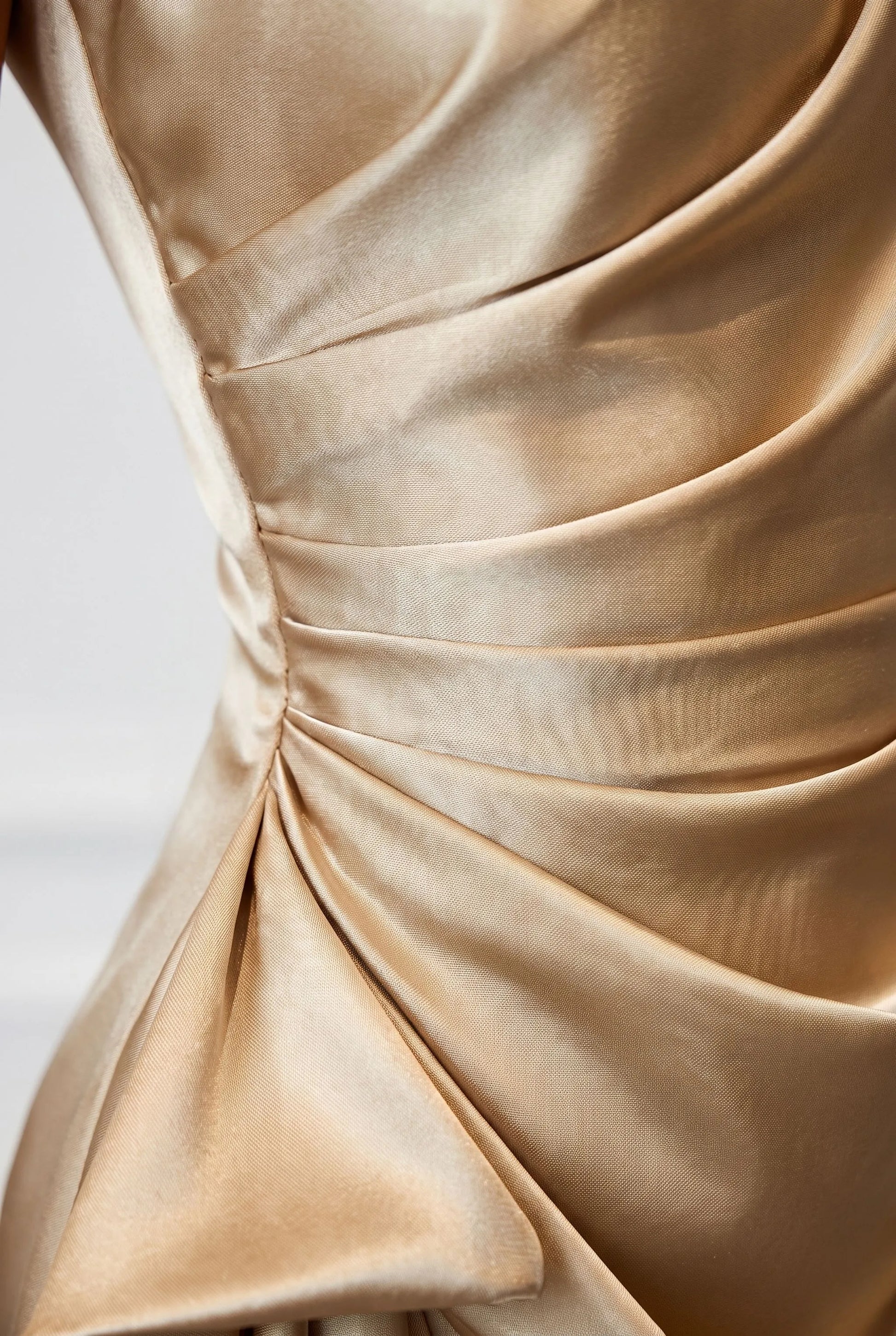 Zolvane | Elegantes One-Shoulder-Abendkleid